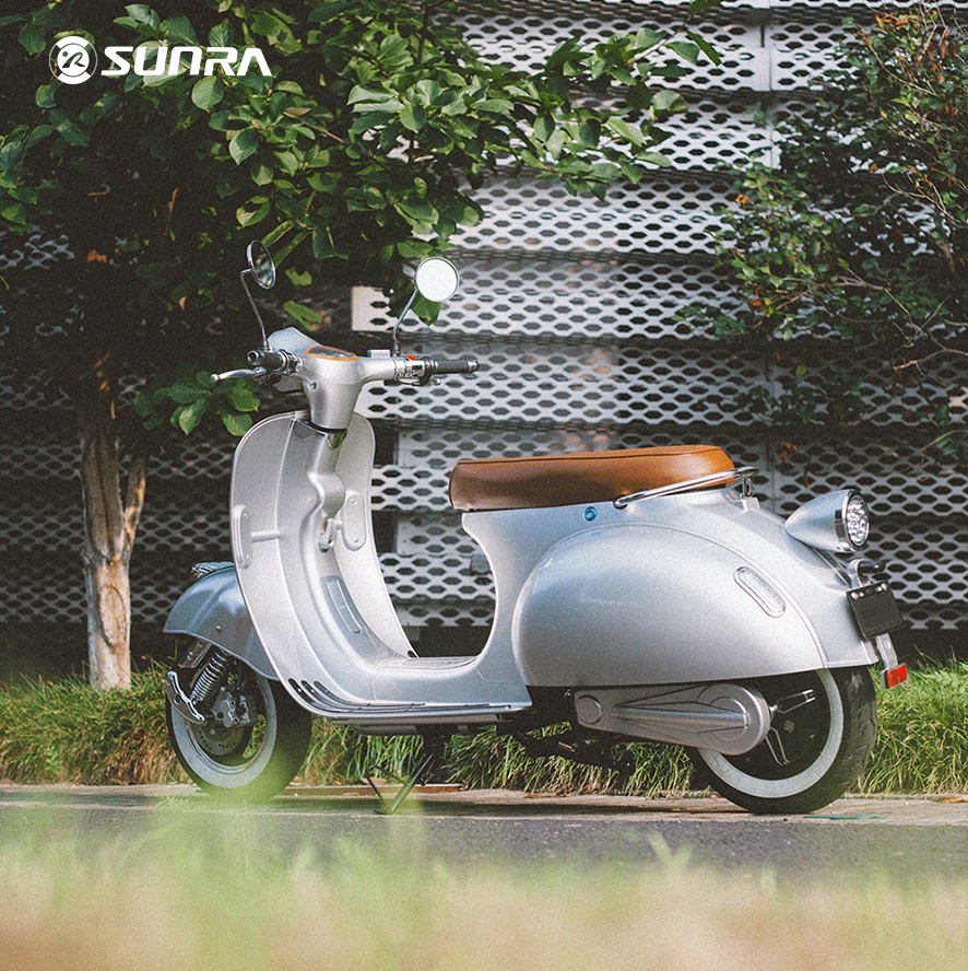 Sunra Ronic not only brings a classic visual enjoymen in appearance but also boasts of its impeccable design